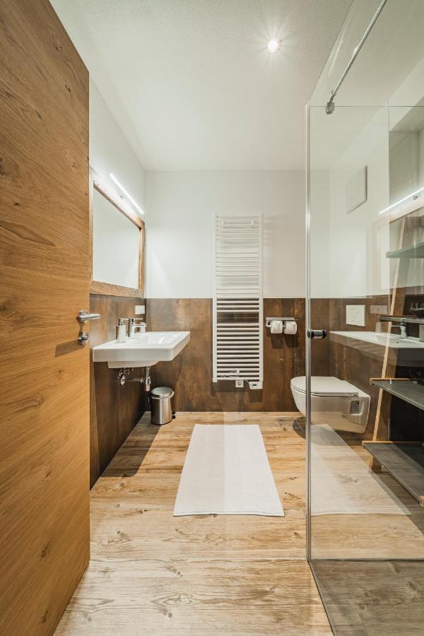 Dachstein West Apartments Русбах ам Пас Гшют Екстериор снимка